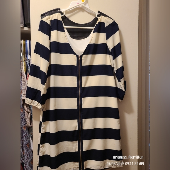 Striped mini dress - Picture 2 of 3